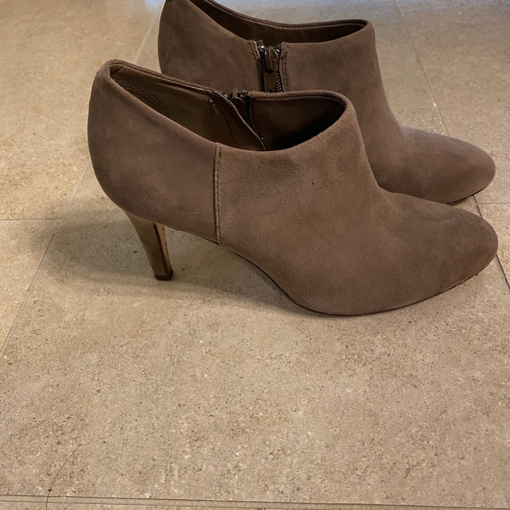 Booties - Picture 5 of 6